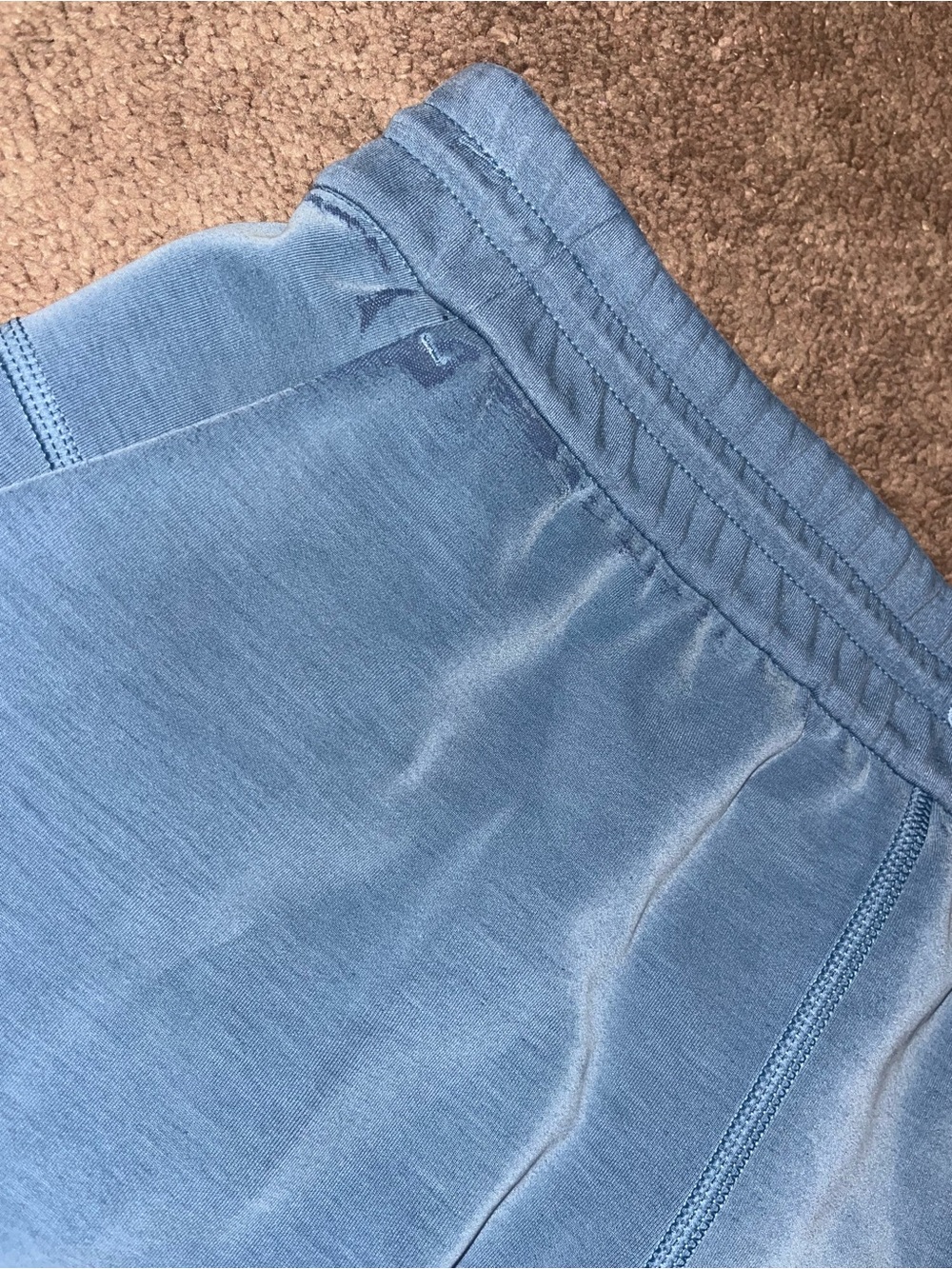 lululemon athletica Light Blue Sofstreme High-Rise Shorts Size 8 - Picture 5 of 7